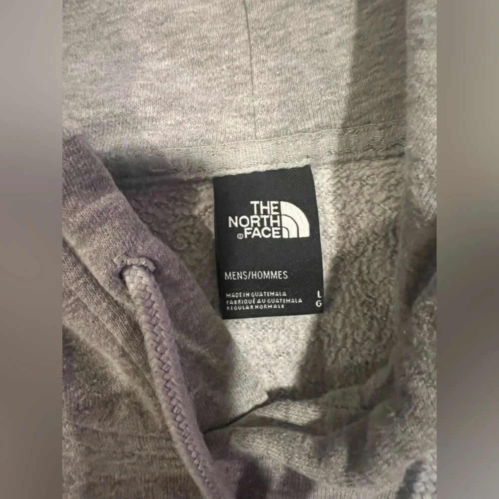 The North Face Men's Heather Gray Hoodie